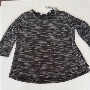 Neesha Black and Gray Long Sleeve Knit Top